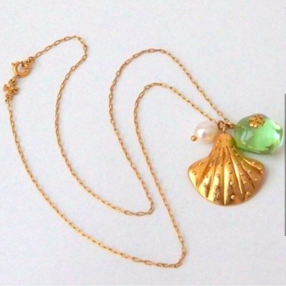 🆕 Tory Burch Sea Of Dreams Charm Pendant Necklace - Picture 15 of 15